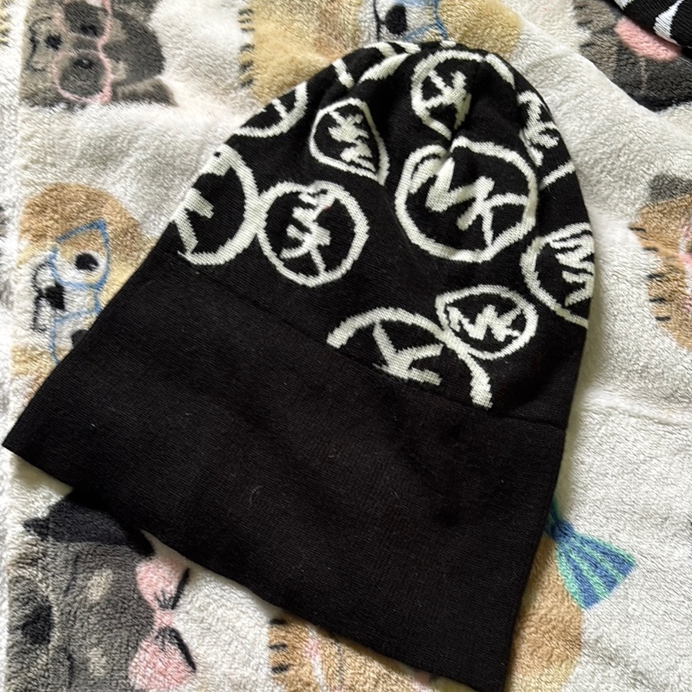 Michael Kors Black and White Beanie
